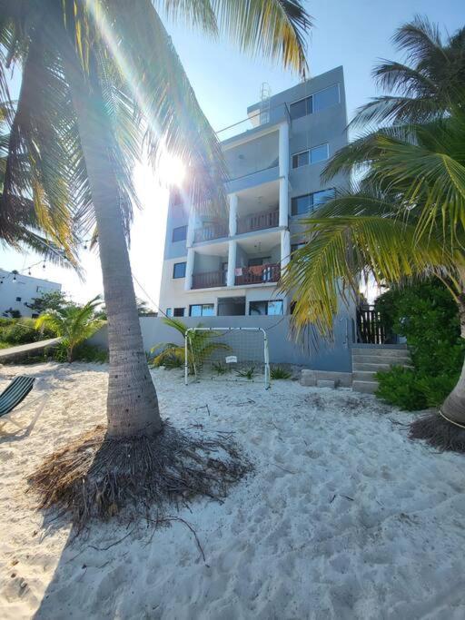 2 Rooms Apartment With Private Beach In Puerto Juarez Cancun Exterior photo